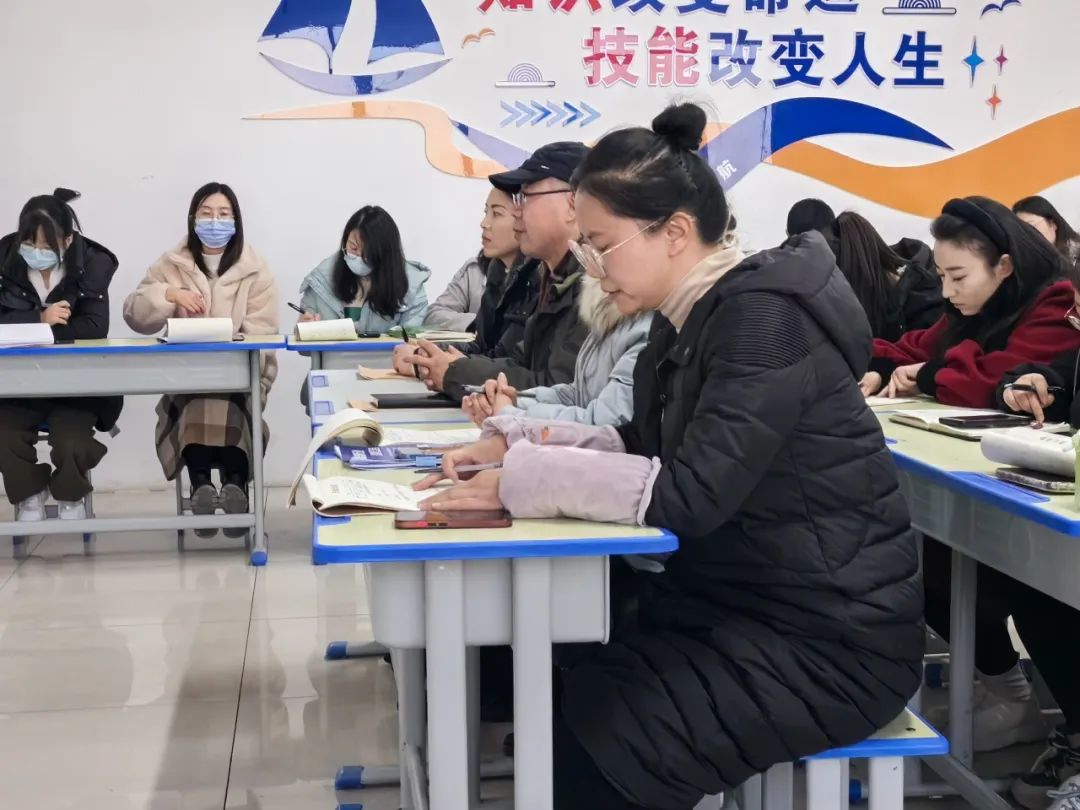 校園簡(jiǎn)訊 ▏觀摩細(xì)研促成長(zhǎng) 交流互鑒共提升