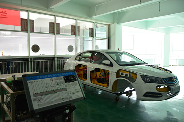  2024年學(xué)習(xí)蘭州中專學(xué)校新能源汽車技術(shù)，未來如何？