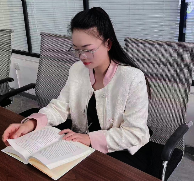書林漫步 經(jīng)典共享 | 師者薦書：《悉達(dá)多》