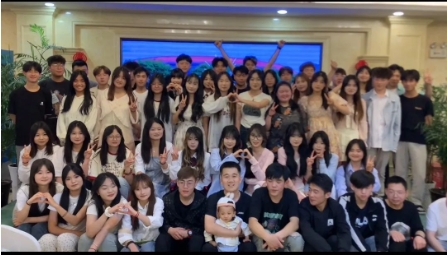 桃李不言 下自成蹊 | 優(yōu)秀班主任風(fēng)采萃集（10）：趙銀奎
