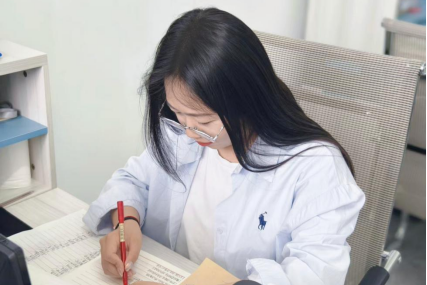 有溫度的點(diǎn)燈人 | 優(yōu)秀教師風(fēng)采展示（13）：王曉琳